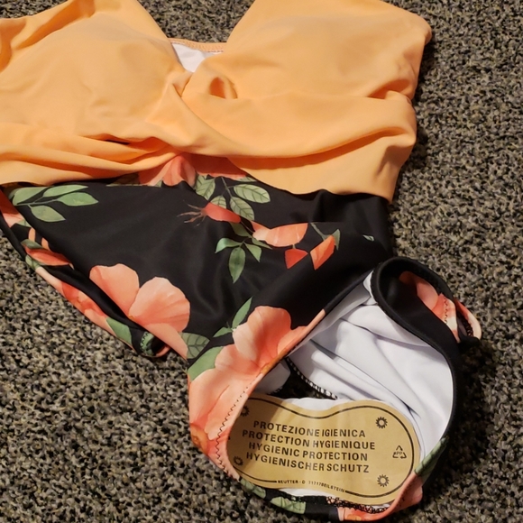 Beans new Swim suit - Picture 5 of 5